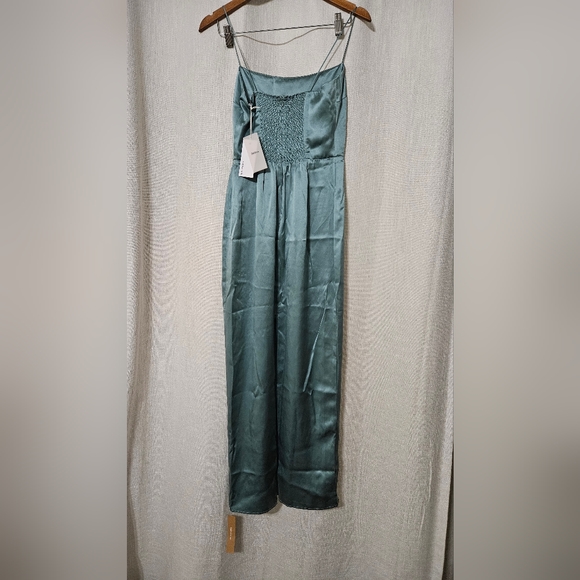 Reformation Frankie silk dress - size 4p - Picture 4 of 6